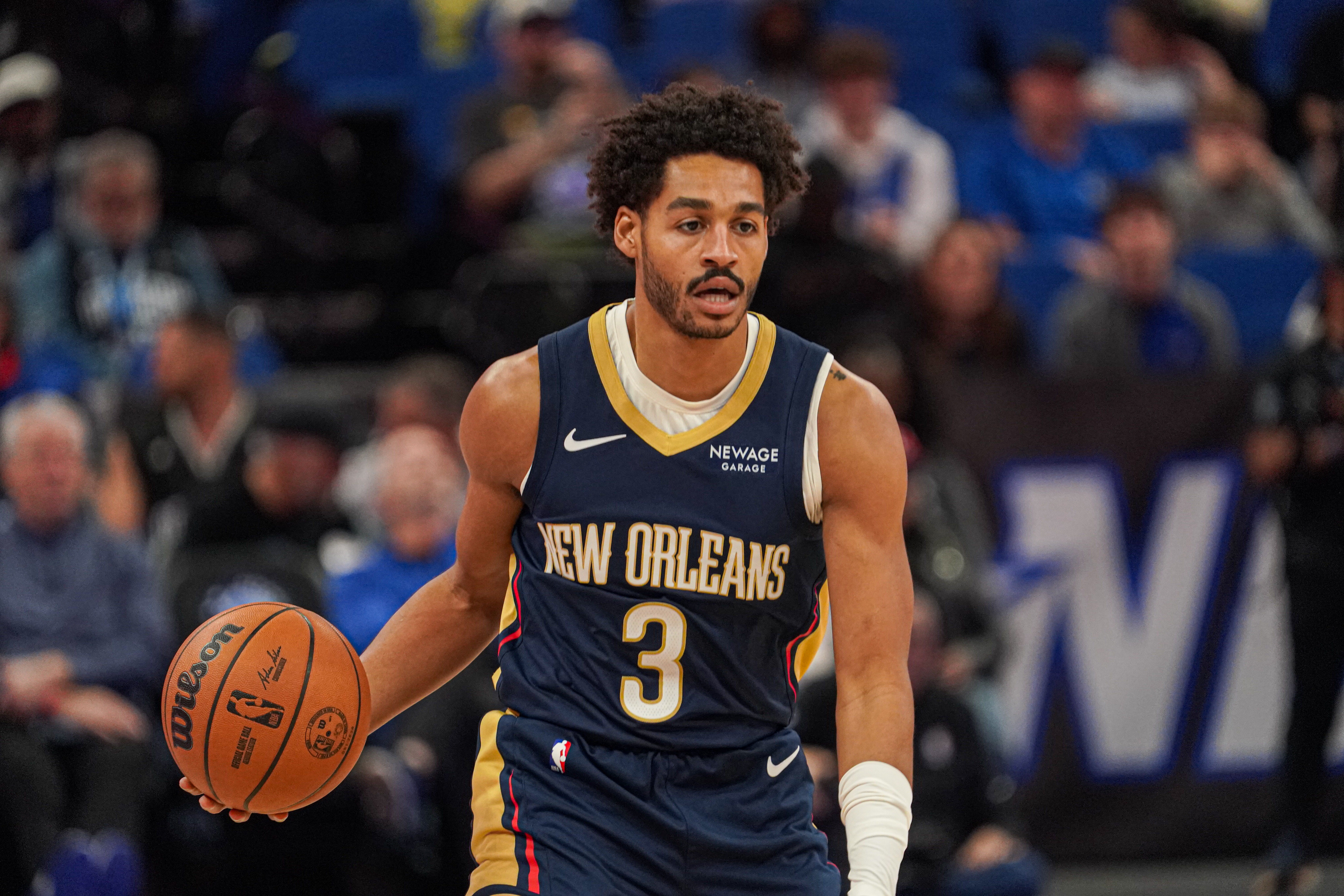 火力全开！鹈鹕第三节狂轰50分 普尔个人12中8砍下22分4助